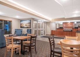 AmericInn by Wyndham Windom 2