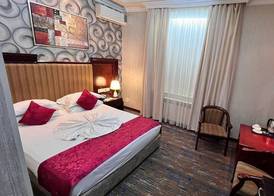 Royal Hotel 4