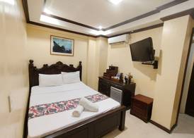PALM TREE RESORT AND RESTAURANT 4
