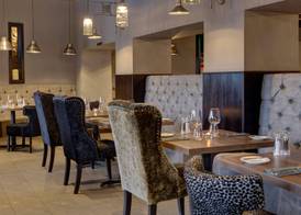 Derwent Manor Boutique Hotel 3