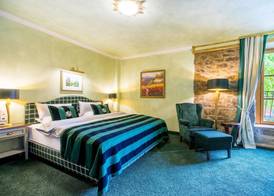 Schlosshotel Weyberhöfe 5