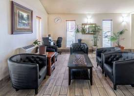 Super 8 by Wyndham Cheyenne WY 4
