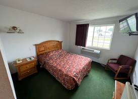 Red Bud Country Inn 3