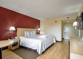 Red Roof Inn PLUS+ West Palm Beach 5