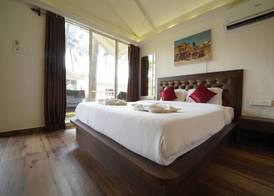 Sunset & Waves Resort, Mandrem Beach 4