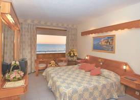 Rubi Hotel 5