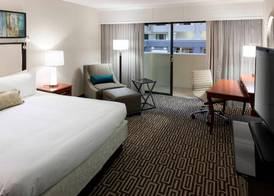 Fairfax Marriott at Fair Oaks 5