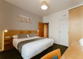 Star Hotel 5
