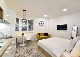 Fishnjak Apartments - Central Zagreb 4
