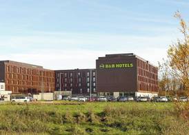 B&B HOTEL Marne-la-Vallée Val d'Europe 4