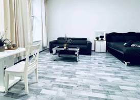 Beautiful Studio Apt Near Rathausplatz 4
