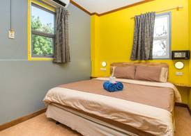 Central Guesthouse 5