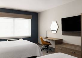 Holiday Inn Express & Suites Anchorage - Midtown 3