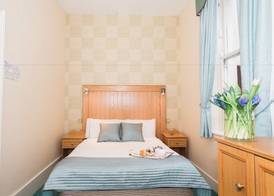 Eccles Hotel and Spa 4