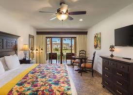 Hacienda Encantada Resort & Residences 5