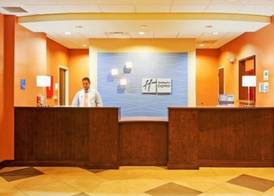 Holiday Inn Express & Suites WARNER ROBINS NORTH WEST by IHG 2