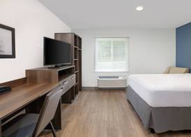 WoodSpring Suites Washington DC Northeast Greenbelt 5