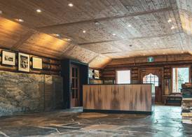 The Lodge at Bow Lake 5