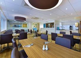 Travelodge Caterham Whyteleafe 5