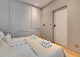 DEO PLAZA Premium Suites & Riverside by Downtown Apartments 5