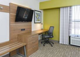 Holiday Inn Express SOUTHINGTON by IHG 3