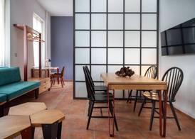 Twin Circle Athens 5