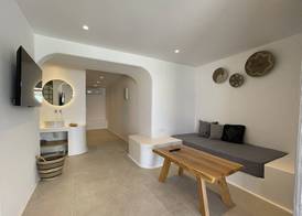 Sunset Hill Suites 4