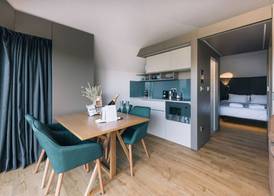 SeaBeds - Luxury Lookouts with Hot Tubs 5