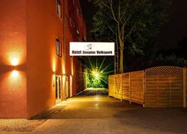 Hotel SleepInn Volkspark 2