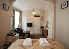 The Gateway Hotel 5