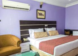 Royal Terrace Hotel & Towers 3