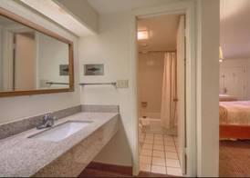 Americas Best Value Inn Uvalde 5