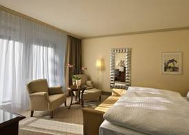 Bernstein Hotel Villa Kastania 4