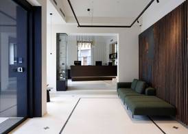 Three Crowns Hotel 2