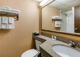 Quality Inn Old Saybrook - Westbrook 4