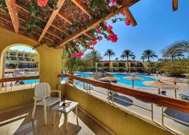 Palm Beach Resort Families and Couples only 2