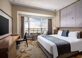 Ramada by Wyndham Wuhan Qingshan 4