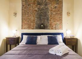 GuestHost - Florence Ariento Romantic Apartment 3