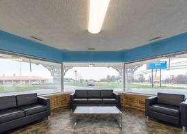 Highway Inn 2