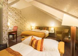 Parkhotel Güldene Berge 3