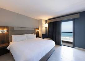 Holiday Inn Express & Suites Mazatlan by IHG 4