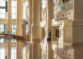 The Ritz-Carlton Abu Dhabi, Grand Canal 5