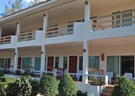 D.R. Lanta Bay Resort 3