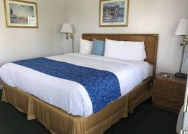 Travelodge by Wyndham Cape Cod Area 3