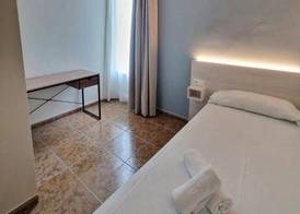 Hostal Rugaca 3