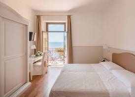 Miramare Hotel 5