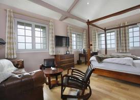 The Originals Hôtel Le Cise Restaurant Chambres et Suites 4