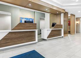 Holiday Inn Express & Suites FLORENCE NORTHEAST by IHG 3