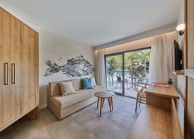 Sofia Alcudia Beach 4