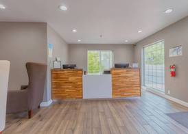 The Monarch Inn 4